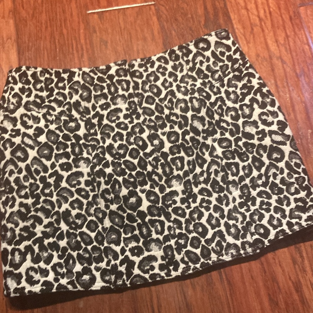 Twenty one . Skirt.